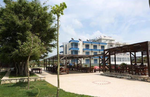 Hotel Zverneci Zewnętrze zdjęcie